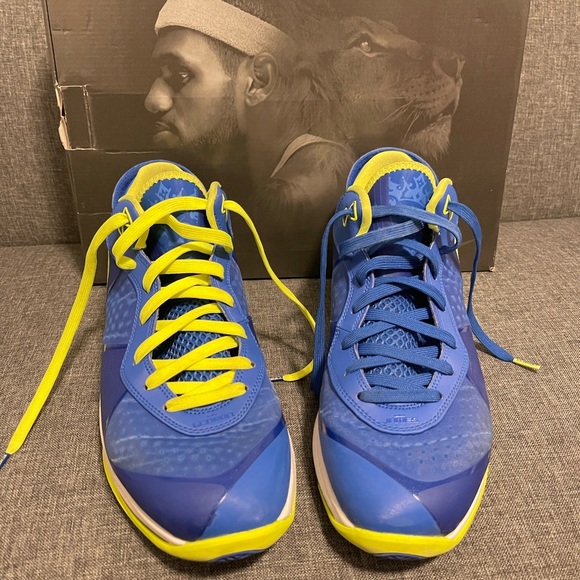 Nike Lebron VIII V/2 Low QS Treasure Blue/White Men’s Size 11.5 Used - Picture 1 of 10